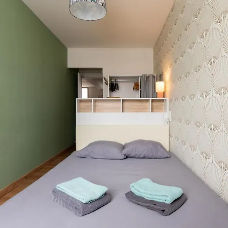 Mélix - élégant - 2-3 Couchages